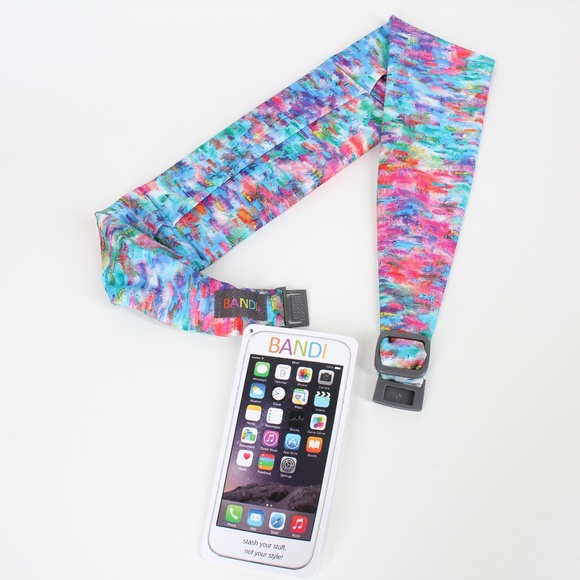 Bandi Handbags - NWT Bandi Large Pocket Waist Fanny Pack